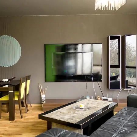 Apartamento Surrounded By Nature In 1-bdr Flat With Balcony Varna
